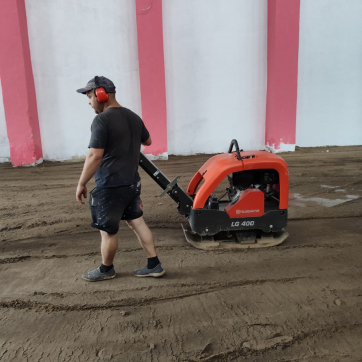  в прокат в Сарапуле. У нас лучшая цена за сутки! Возможность взять в аренду с выгодной скидкой до 40% при экспресс доставке 24/7. И помните, ночью стоимость еще дешевле на 30%! #арендапрокат #виброплита #выгодно